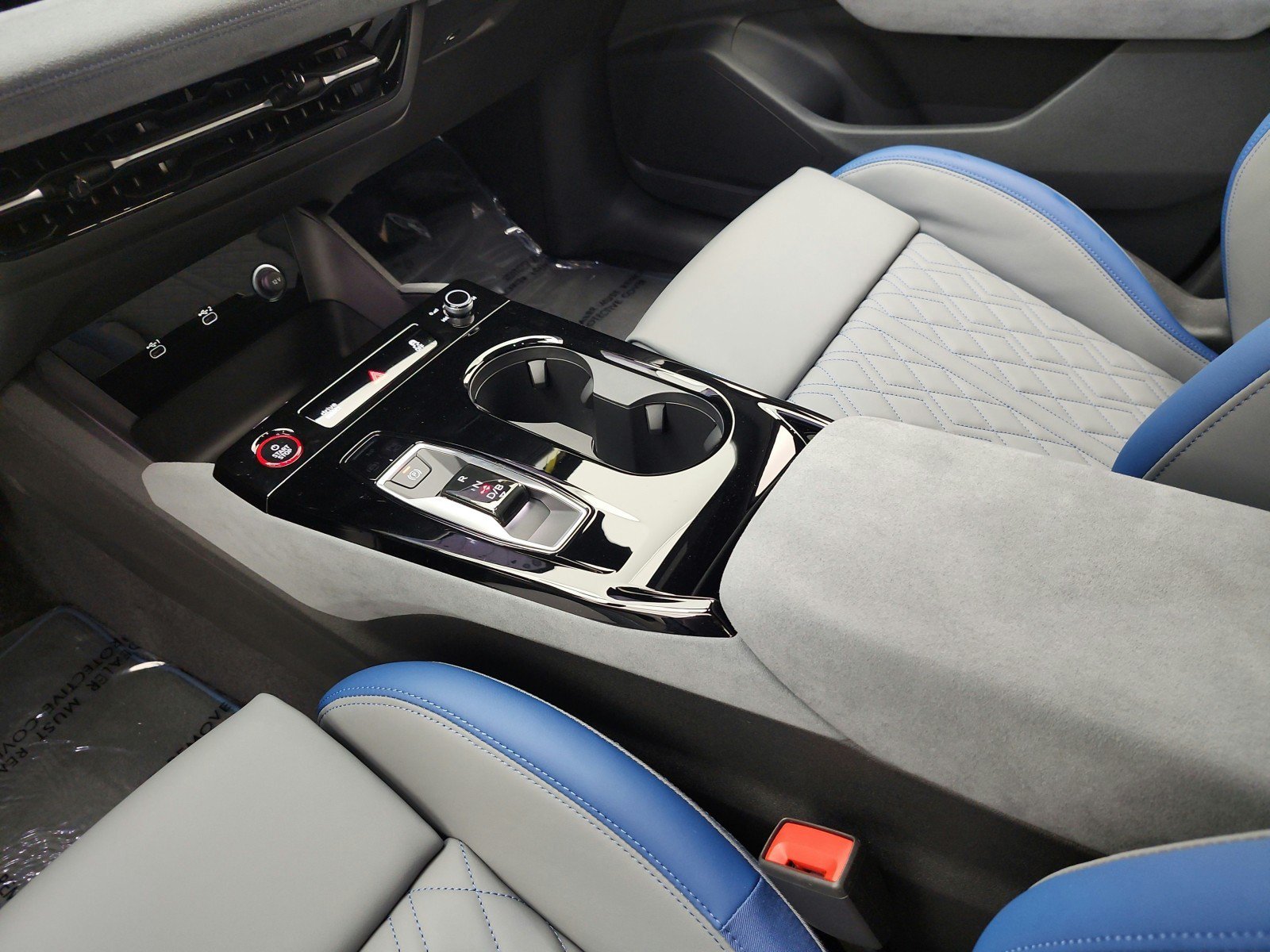 New 2027 Audi SQ6 e-tron Prestige AWD/4WD image 10