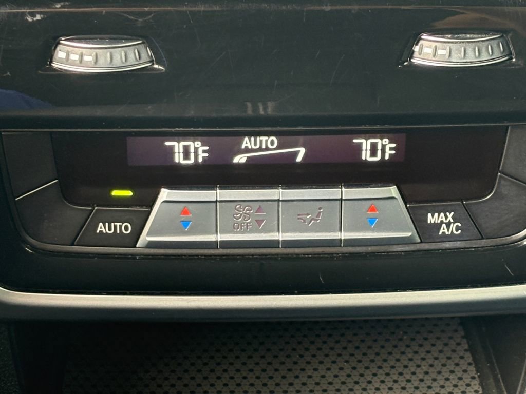 Used 2021 BMW X5 xDrive40i w/ Convenience Package AWD/4WD image 5
