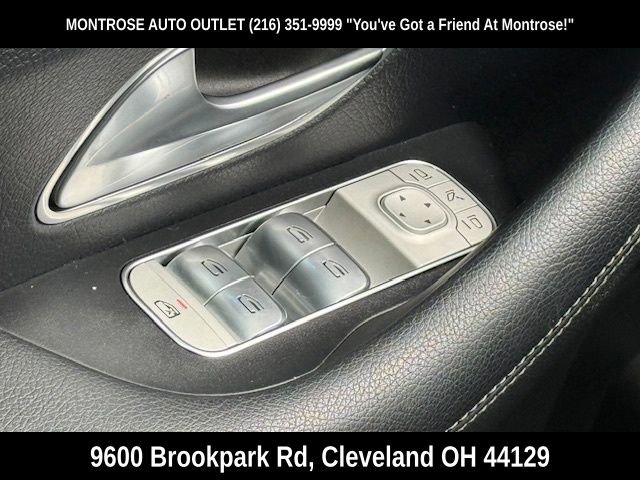 Used 2020 Mercedes-Benz GLE 350 4MATIC w/ Premium Package image 32