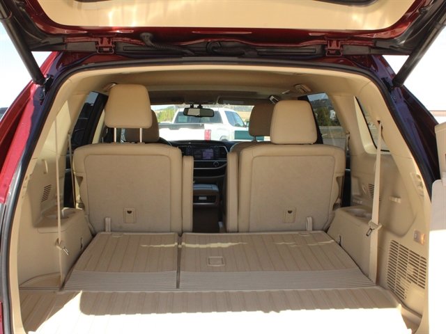 Used 2015 Toyota Highlander Limited AWD/4WD image 28