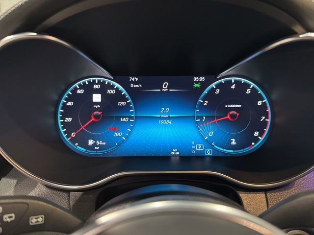 Used 2022 Mercedes-Benz GLC 300 4MATIC w/ AMG Line image 23