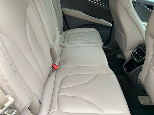 Certified 2022 Lincoln Nautilus AWD image 17