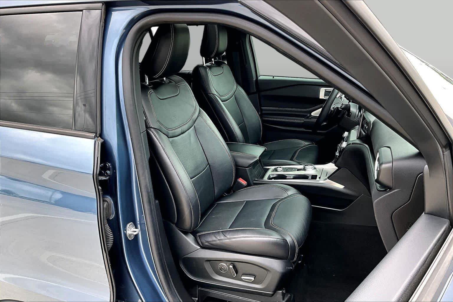 Used 2020 Ford Explorer ST w/ ST Street Pack AWD/4WD image 9