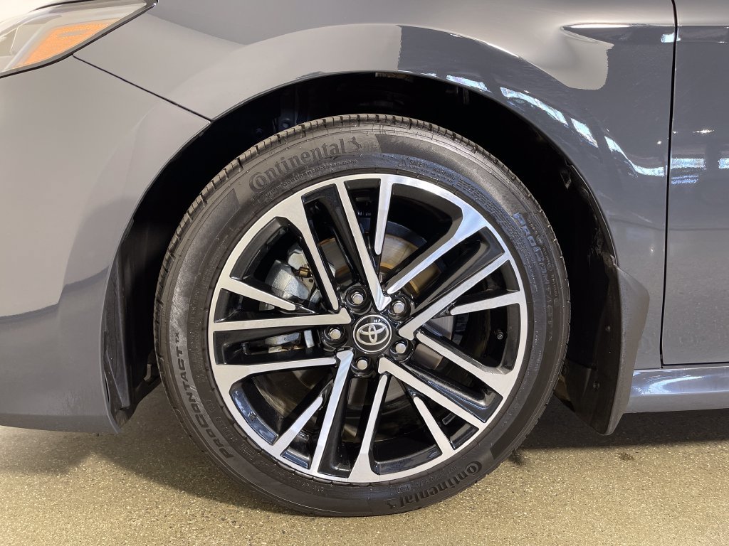 Used 2026 Toyota Camry XLE FWD image 11