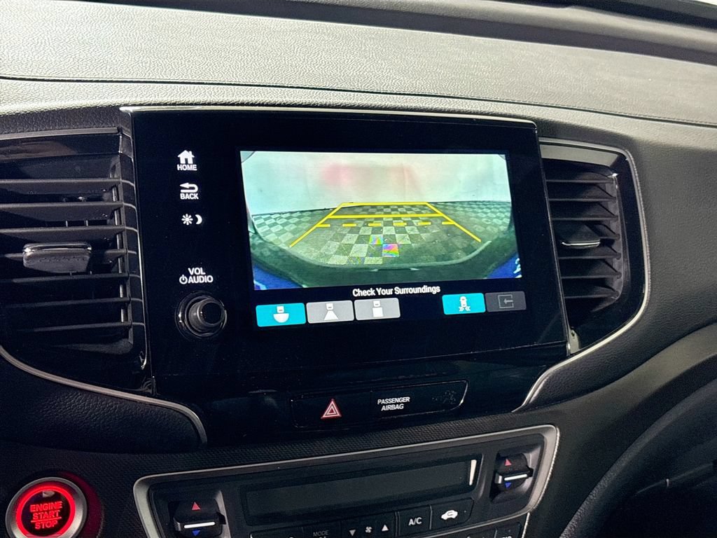 Used 2022 Honda Passport TrailSport image 17