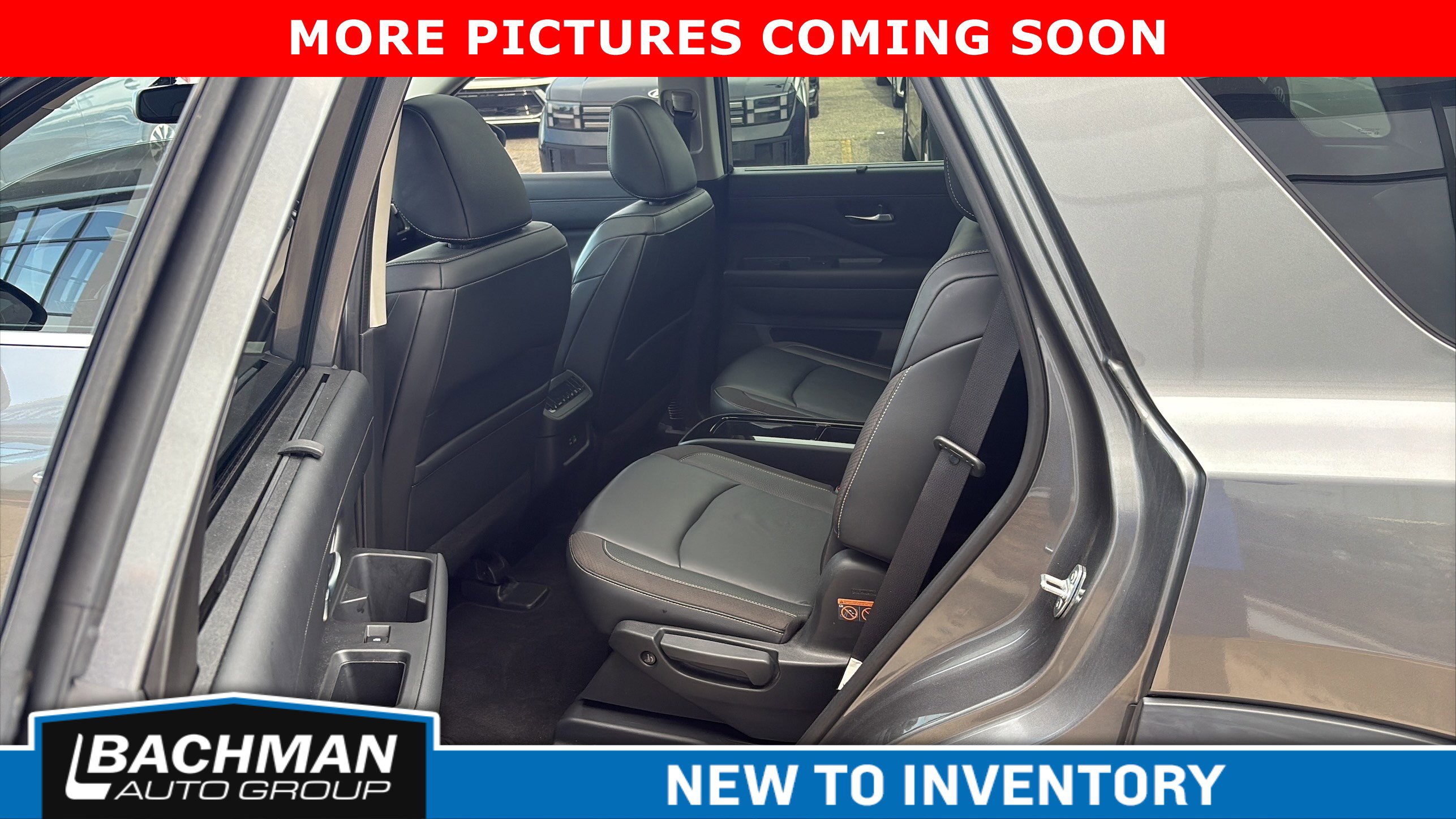 Used 2022 Nissan Pathfinder SL w/ SL Premium Package AWD/4WD image 10