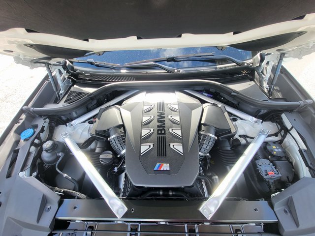 New 2026 BMW X5 M60i image 10