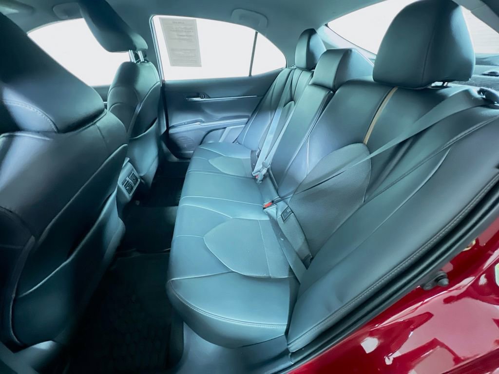 Certified 2020 Toyota Camry XLE image 23