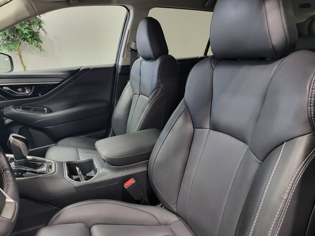 Used 2024 Subaru Outback Limited AWD/4WD image 13