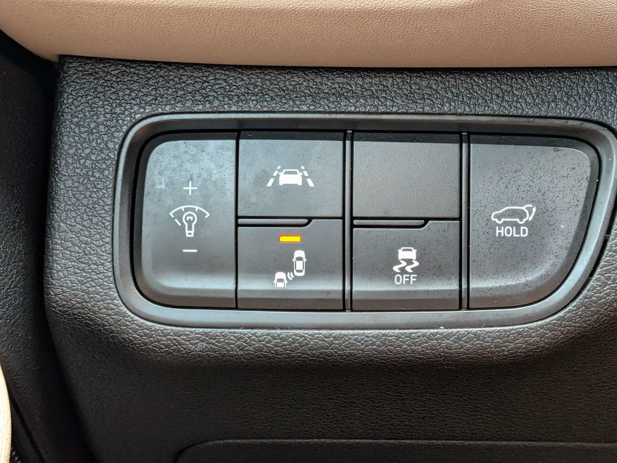 Used 2019 Hyundai Santa Fe SEL w/ Cargo Package FWD image 30