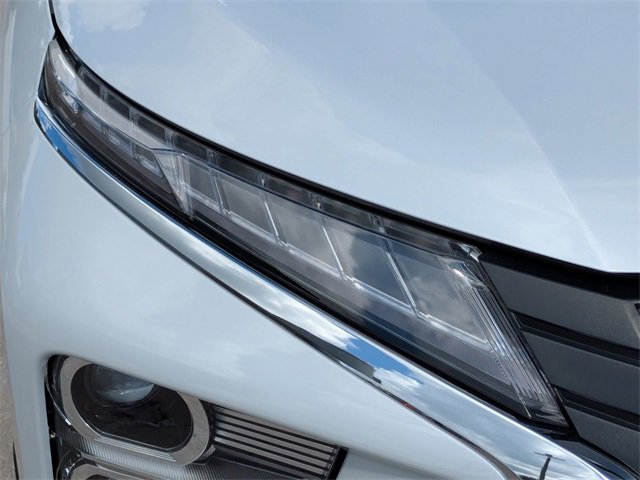 New 2025 Mitsubishi Eclipse Cross SE image 11