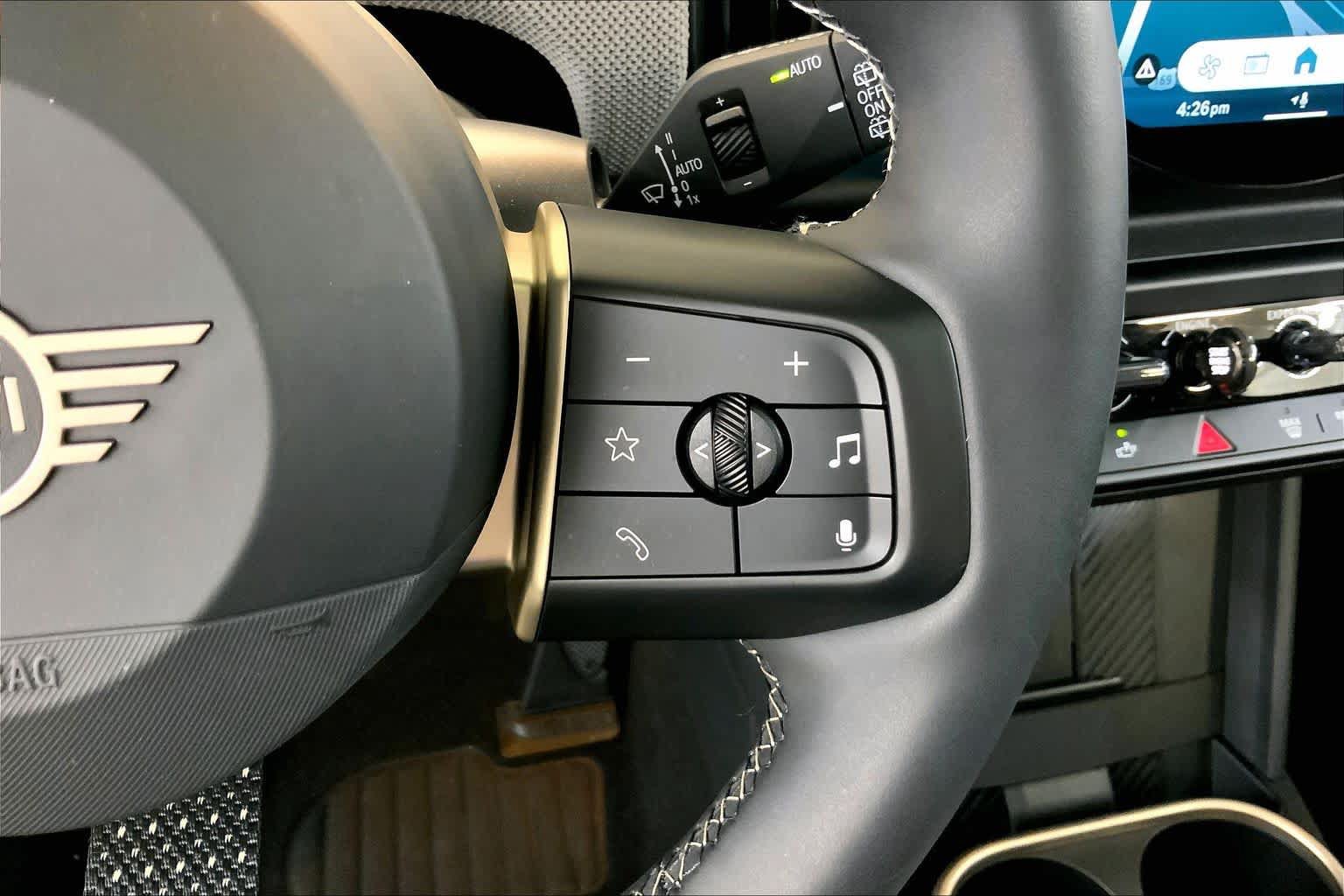 Used 2025 MINI Cooper S FWD image 24