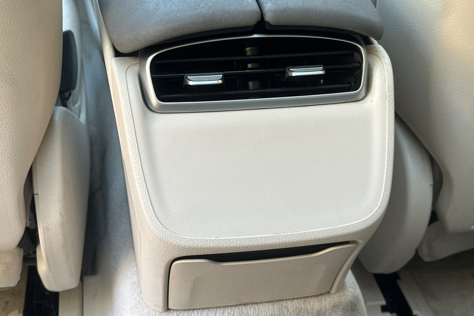 Used 2022 Mercedes-Benz EQS 450+ Sedan w/ Winter Package image 40