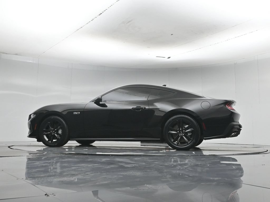 Used 2024 Ford Mustang GT RWD image 47