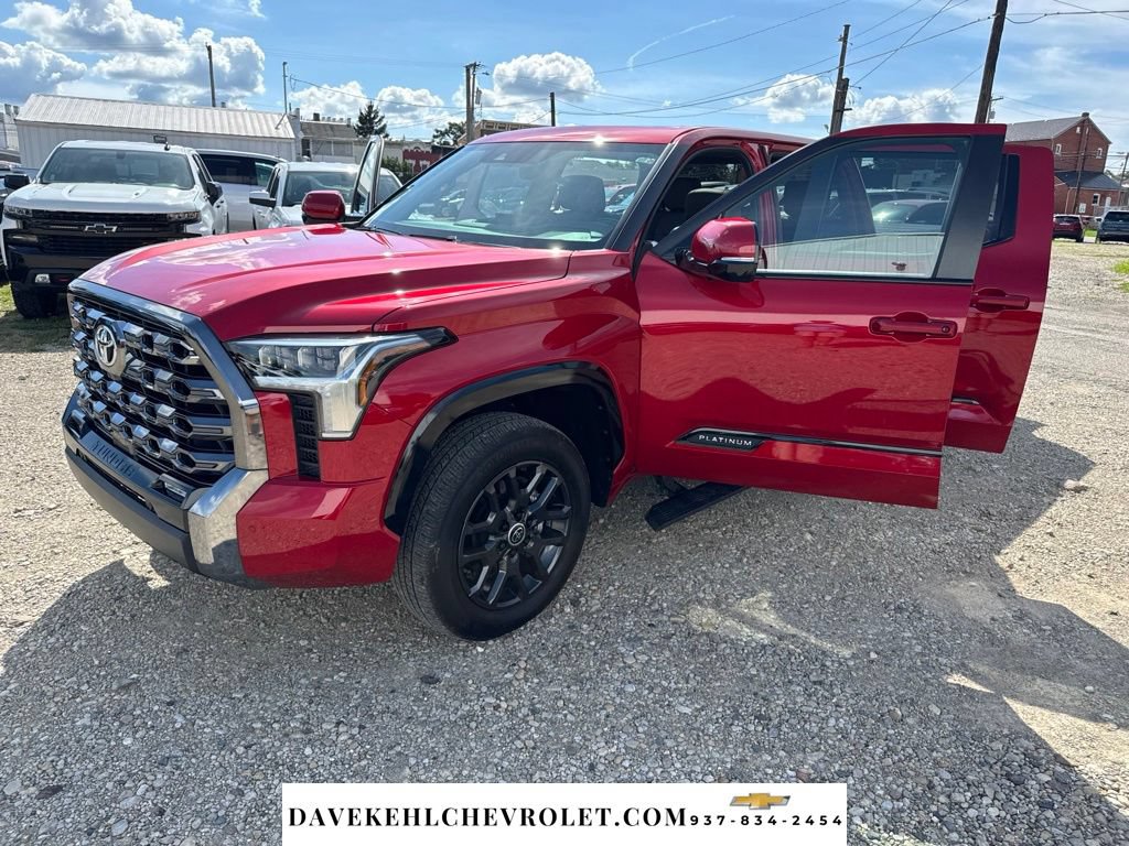 Used 2024 Toyota Tundra Platinum AWD/4WD image 28