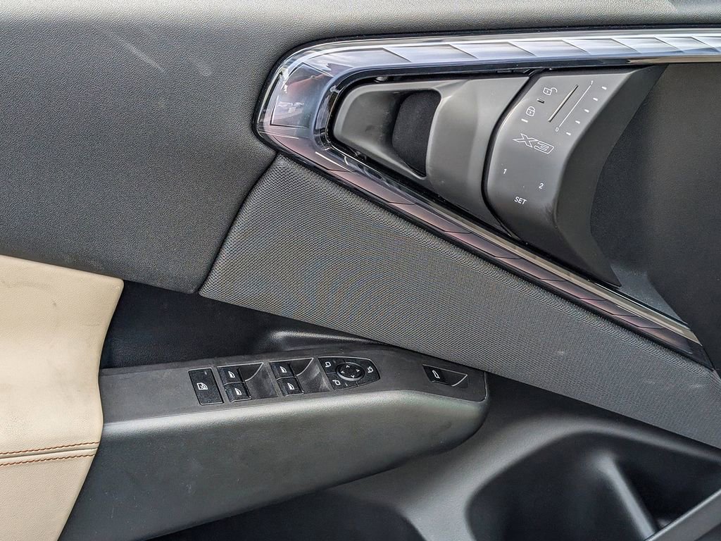 New 2025 BMW X3 xDrive30i w/ Convenience Package image 18