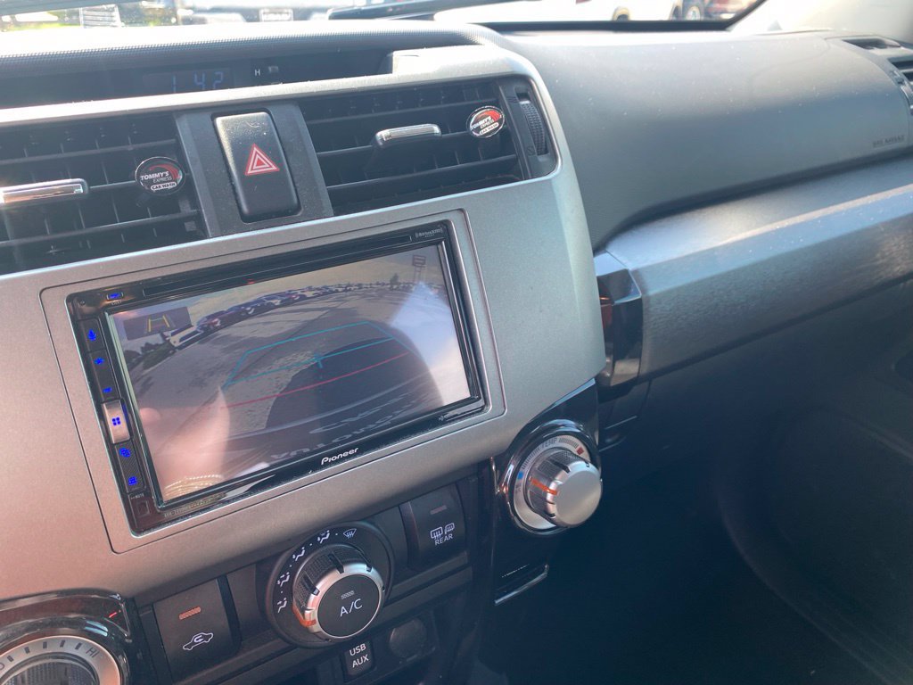 Used 2019 Toyota 4Runner TRD Off-Road AWD/4WD image 24
