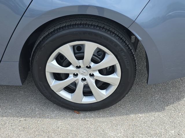 Used 2026 Toyota Corolla LE image 32