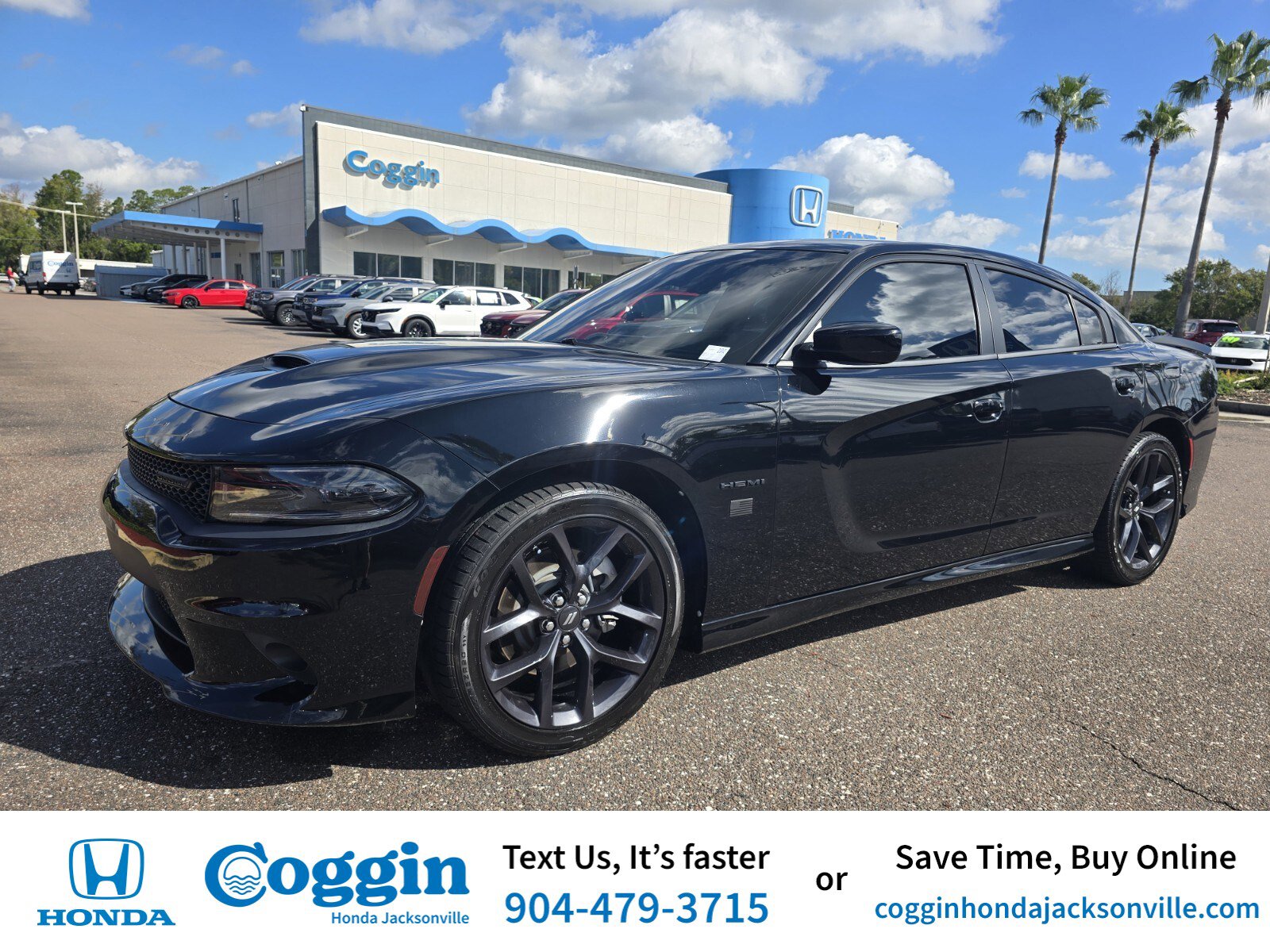 Used 2022 Dodge Charger R/T w/ Blacktop Package image 1