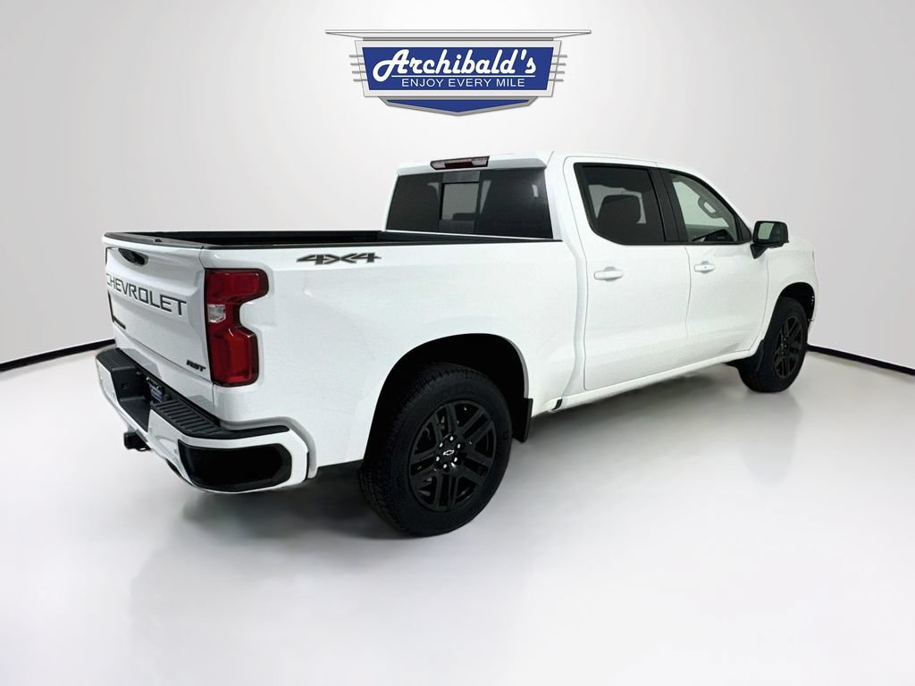 Used 2025 Chevrolet Silverado 1500 RST w/ Dark Appearance Package AWD/4WD image 8