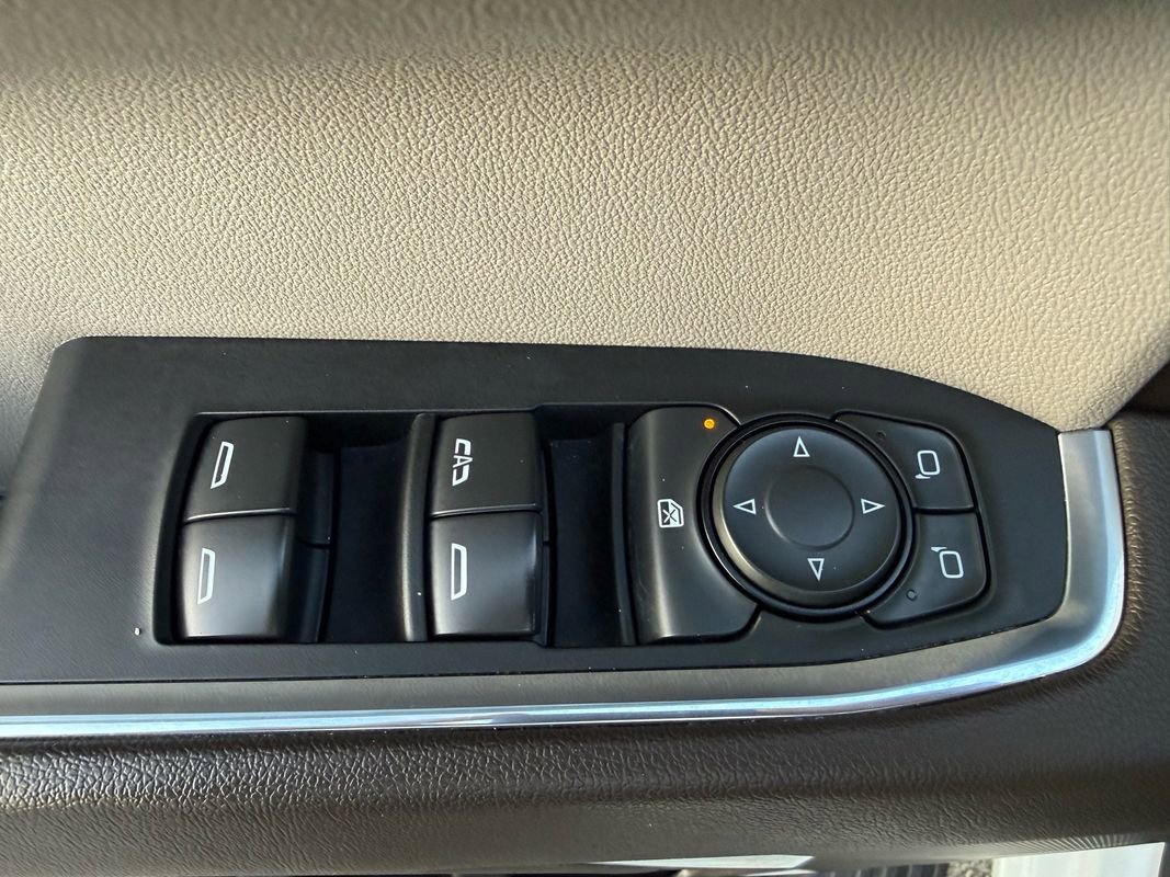 Used 2023 Chevrolet Silverado 1500 RST image 14