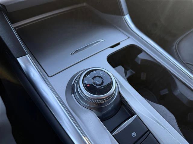 Used 2024 Ford Explorer XLT w/ Equipment Group 202A image 16