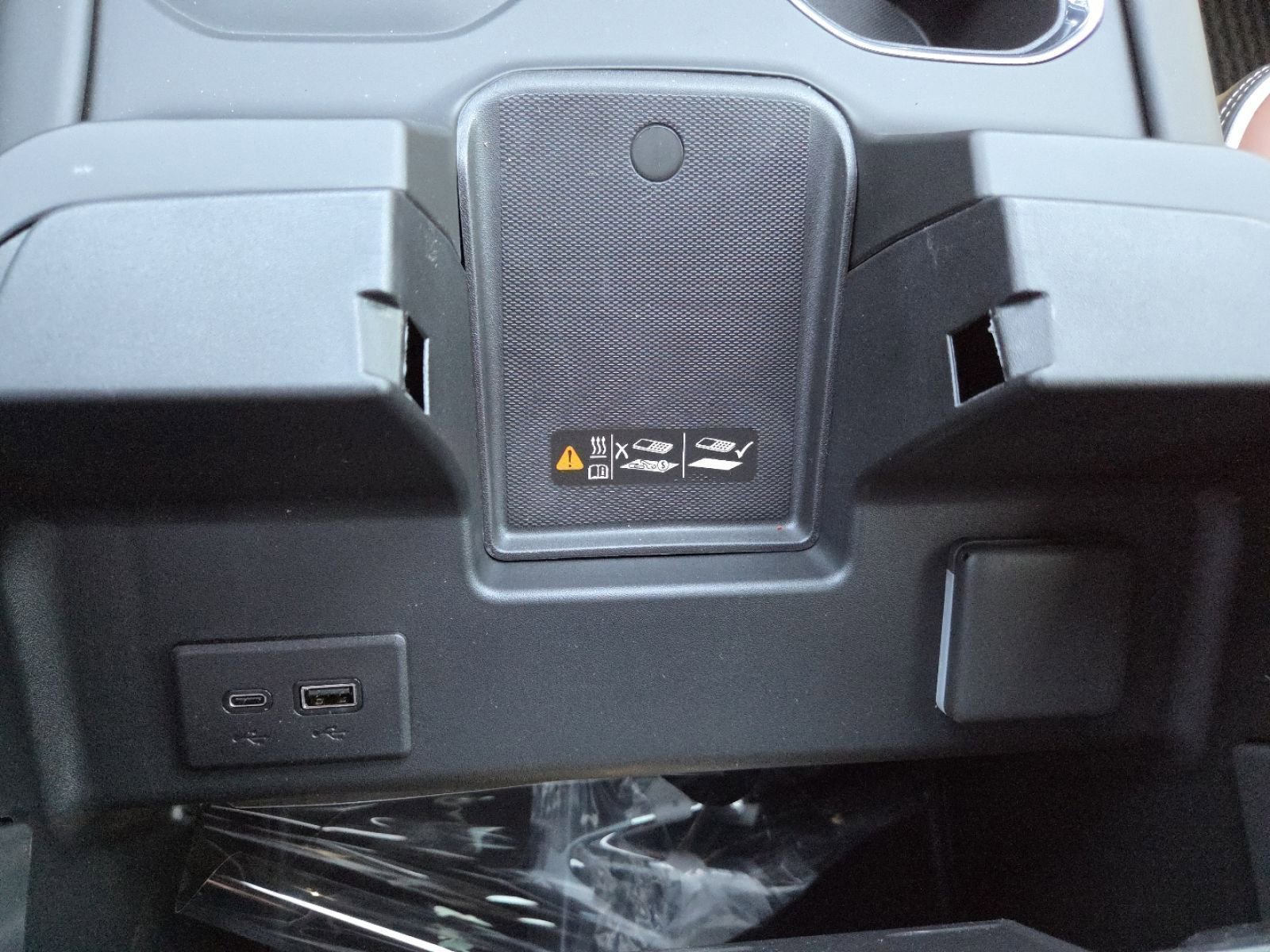 New 2026 GMC Sierra 1500 Denali Ultimate image 11