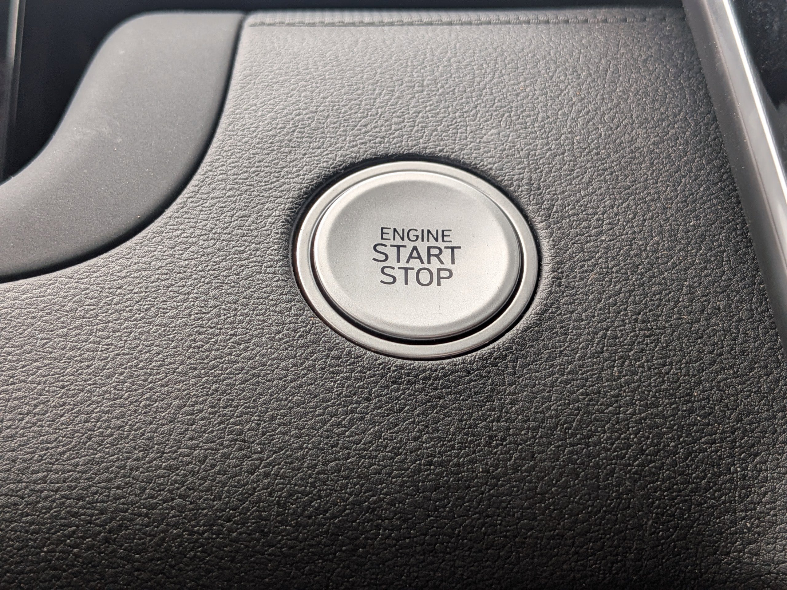 Used 2024 Hyundai Santa Cruz Night AWD/4WD image 32