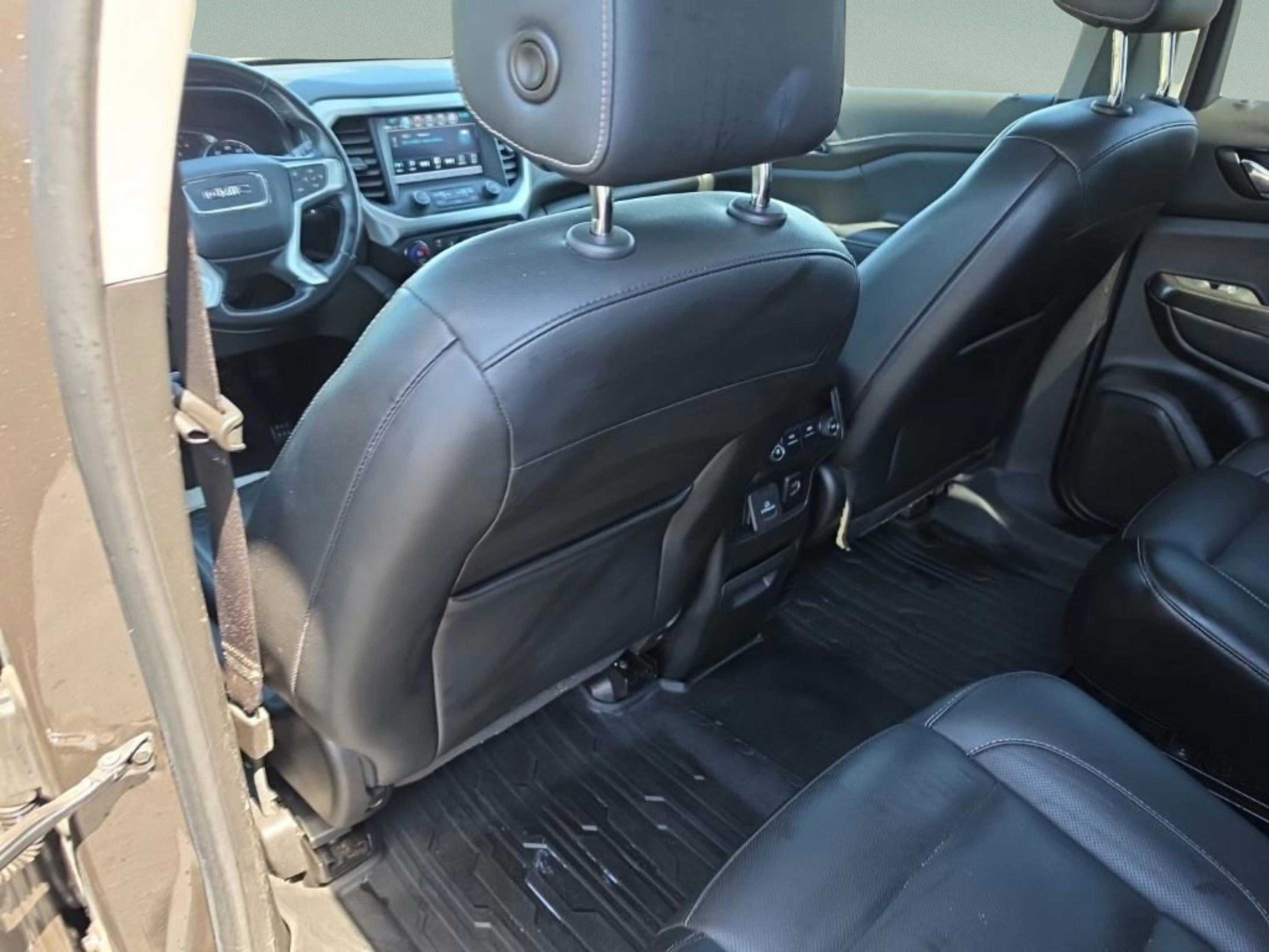 Used 2019 GMC Acadia SLT FWD image 23