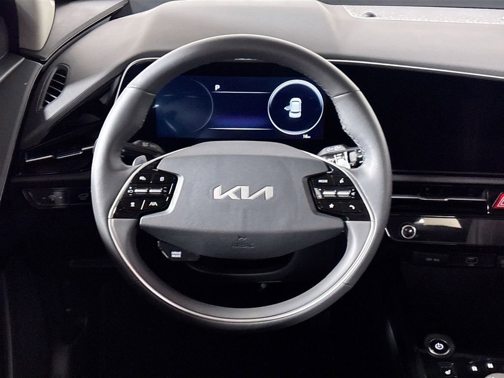 New 2026 Kia Niro Wind FWD image 13