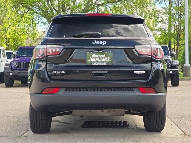 Used 2019 Jeep Compass Latitude AWD/4WD image 23