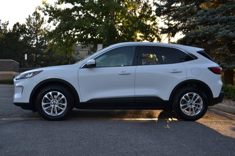 Used 2021 Ford Escape SE image 9
