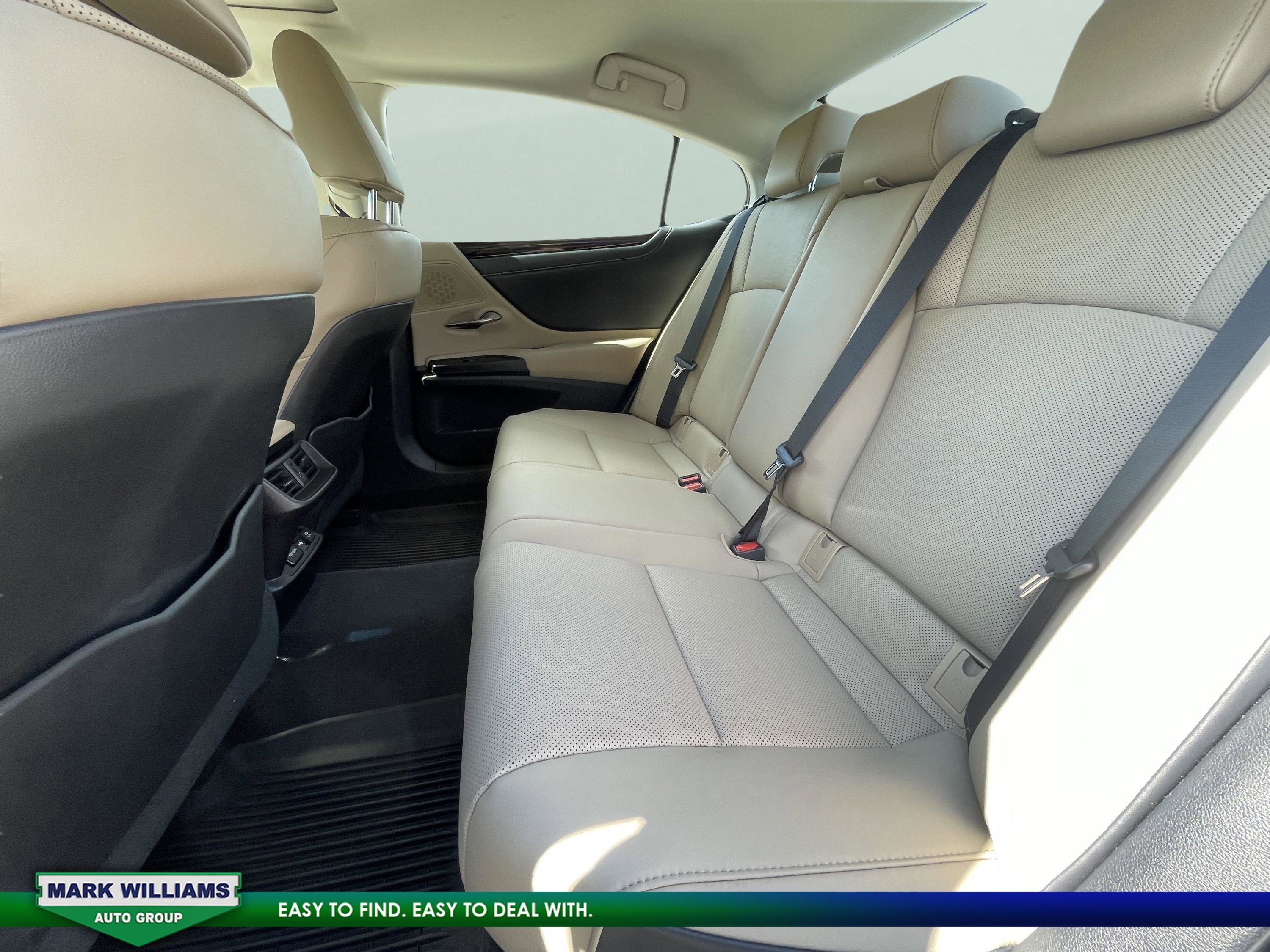 Used 2021 Lexus ES 250 w/ Premium Package image 13