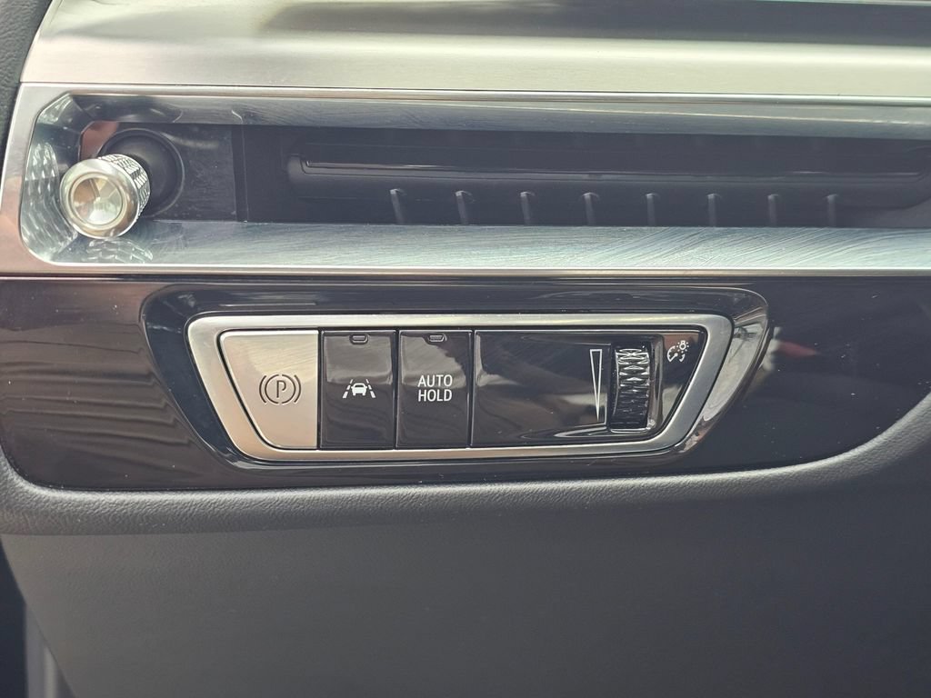 Certified 2024 Cadillac Lyriq Sport AWD/4WD image 23