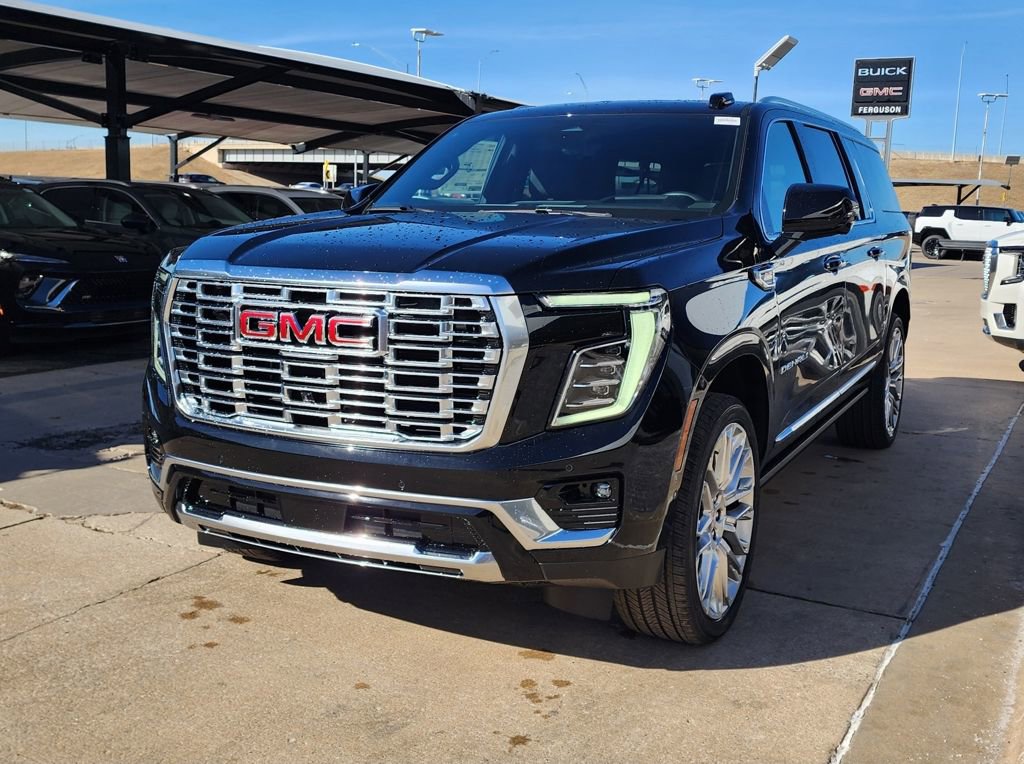 New 2026 GMC Yukon XL Denali w/ Denali Reserve Package image 7