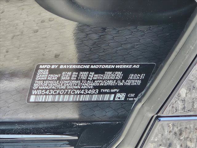 Certified 2026 BMW iX xDrive45 AWD/4WD image 18