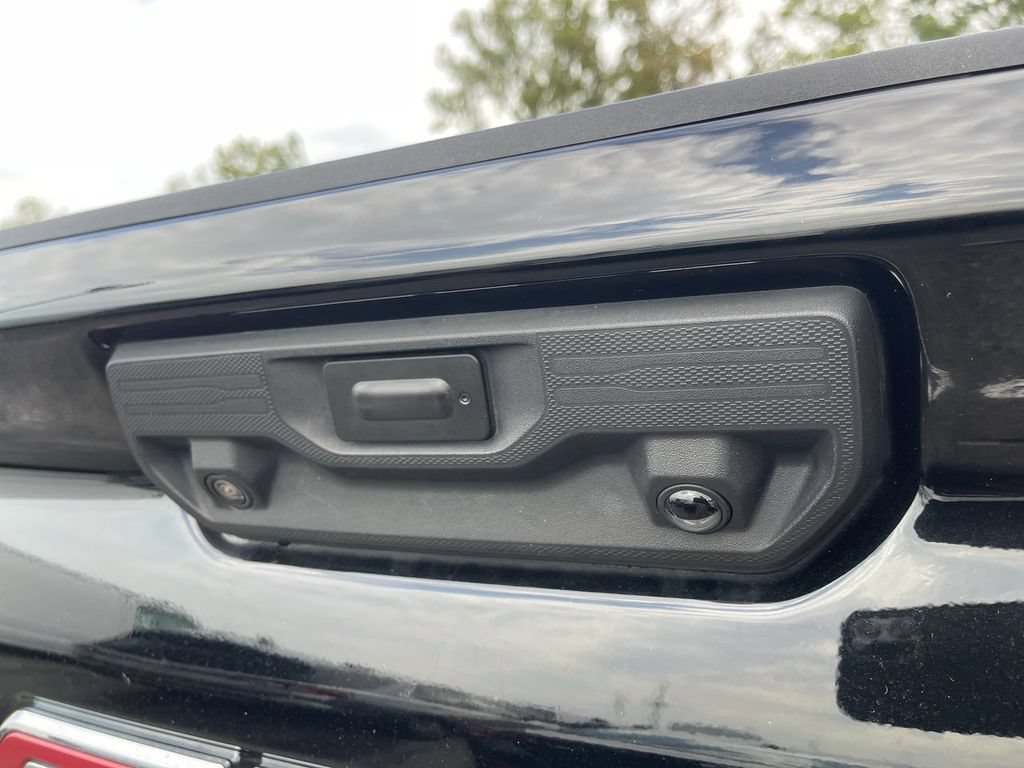 Used 2022 GMC Sierra 2500 SLE AWD/4WD image 11