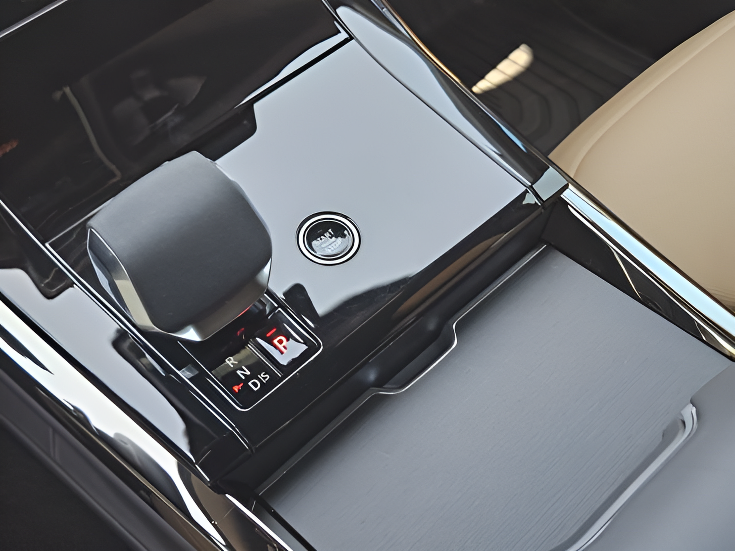 Used 2025 Land Rover Range Rover Sport Dynamic SE AWD/4WD image 24