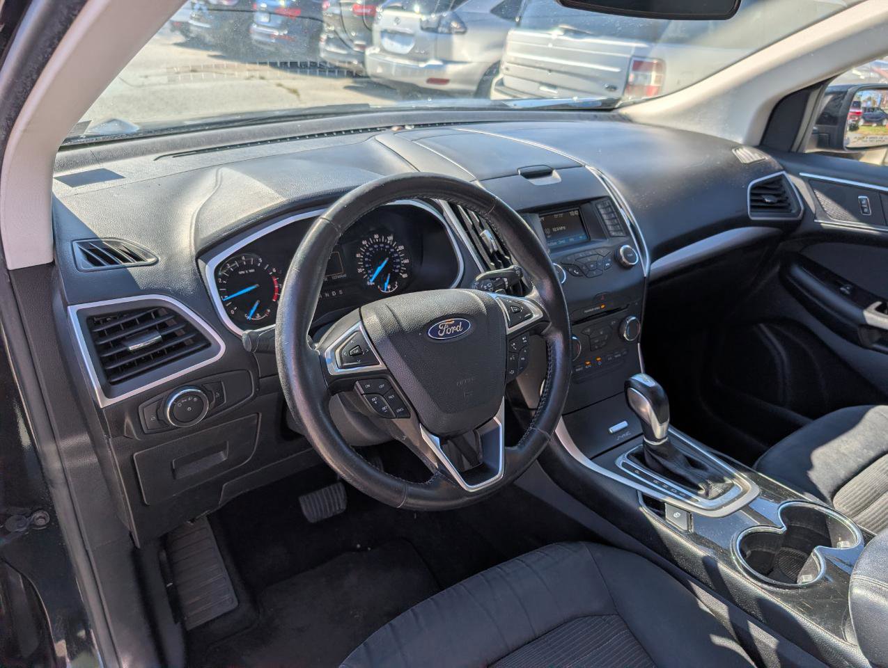 Used 2015 Ford Edge SEL AWD/4WD image 18