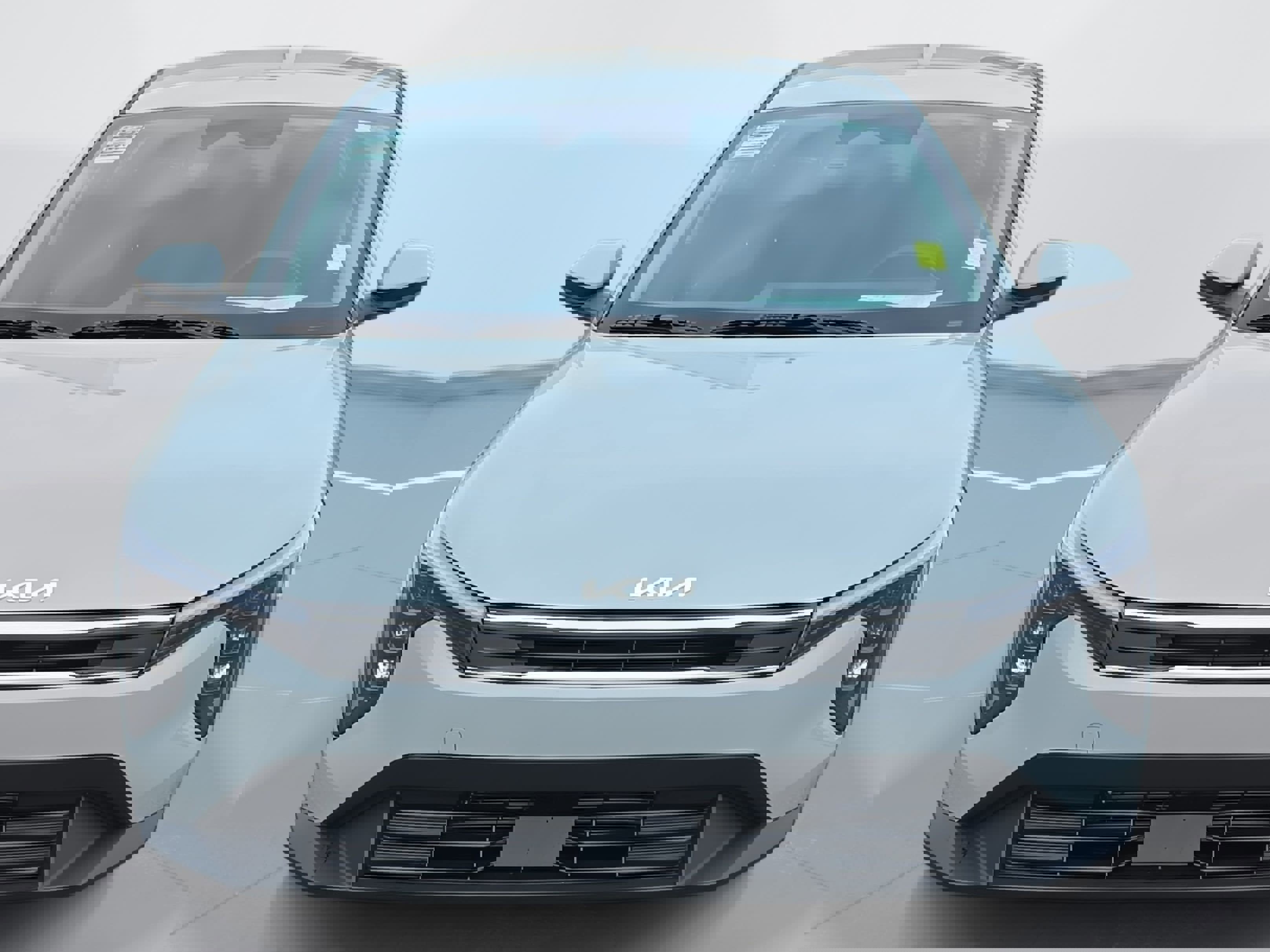 Used 2025 Kia K4 LXS image 2