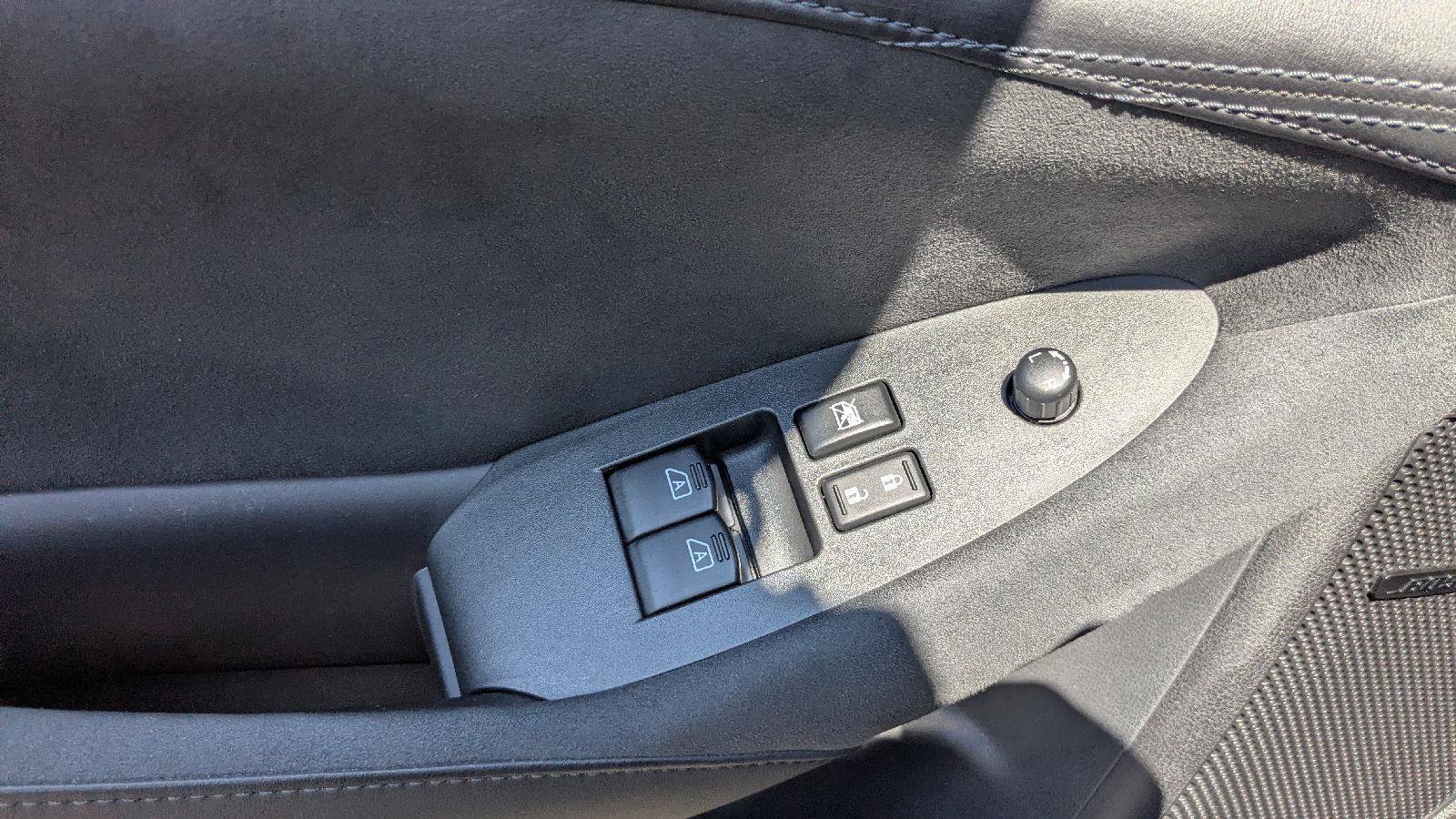 Used 2025 Nissan Z Performance w/ Floor Mat Package RWD image 14