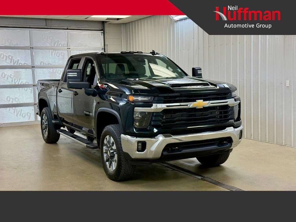Used 2024 Chevrolet Silverado 2500 LT AWD/4WD video 1