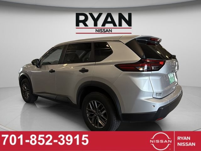 Certified 2024 Nissan Rogue S AWD/4WD image 14