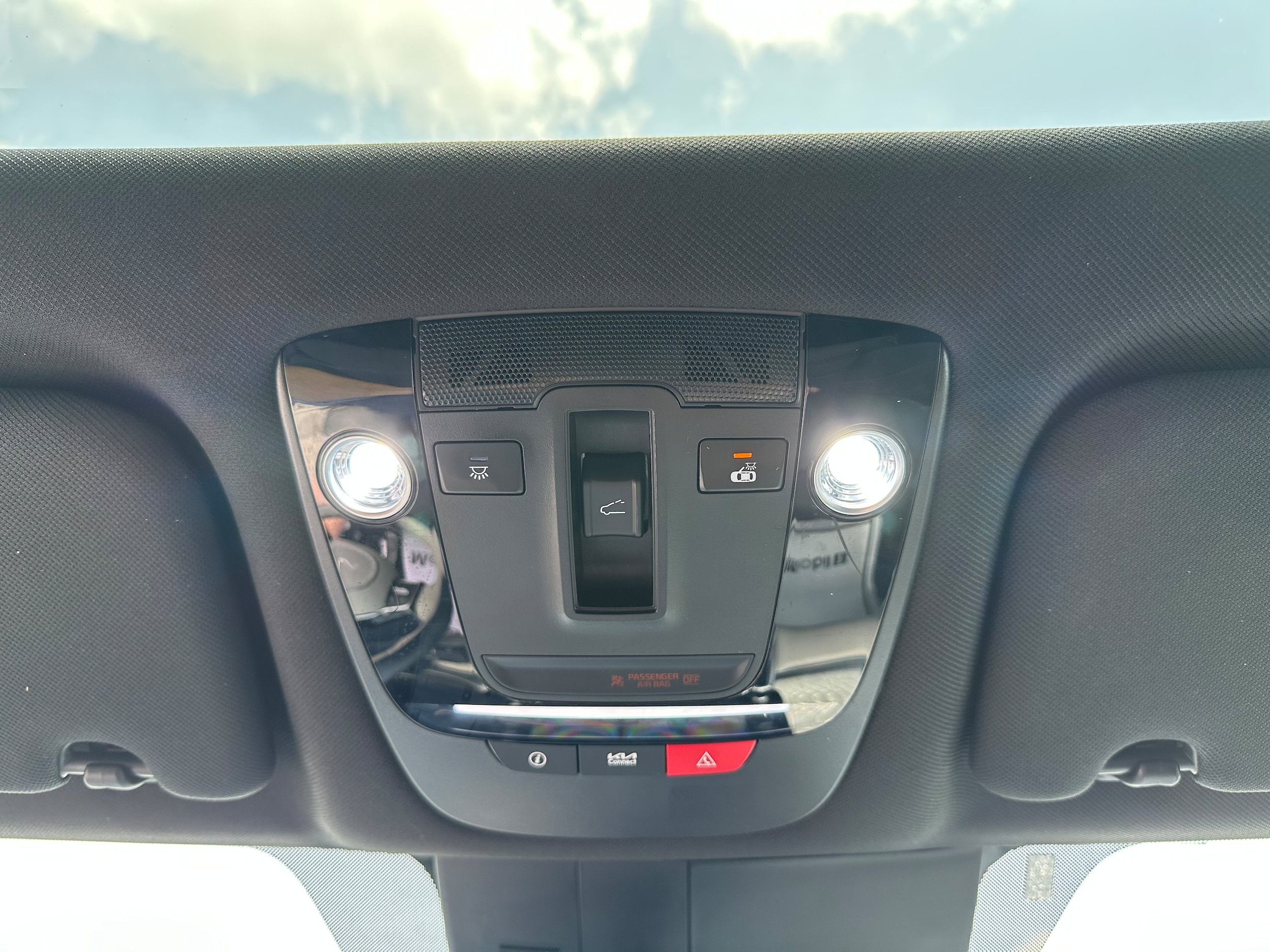 Used 2023 Kia Sorento SX Prestige w/ Panoramic Sunroof Package AWD/4WD image 39