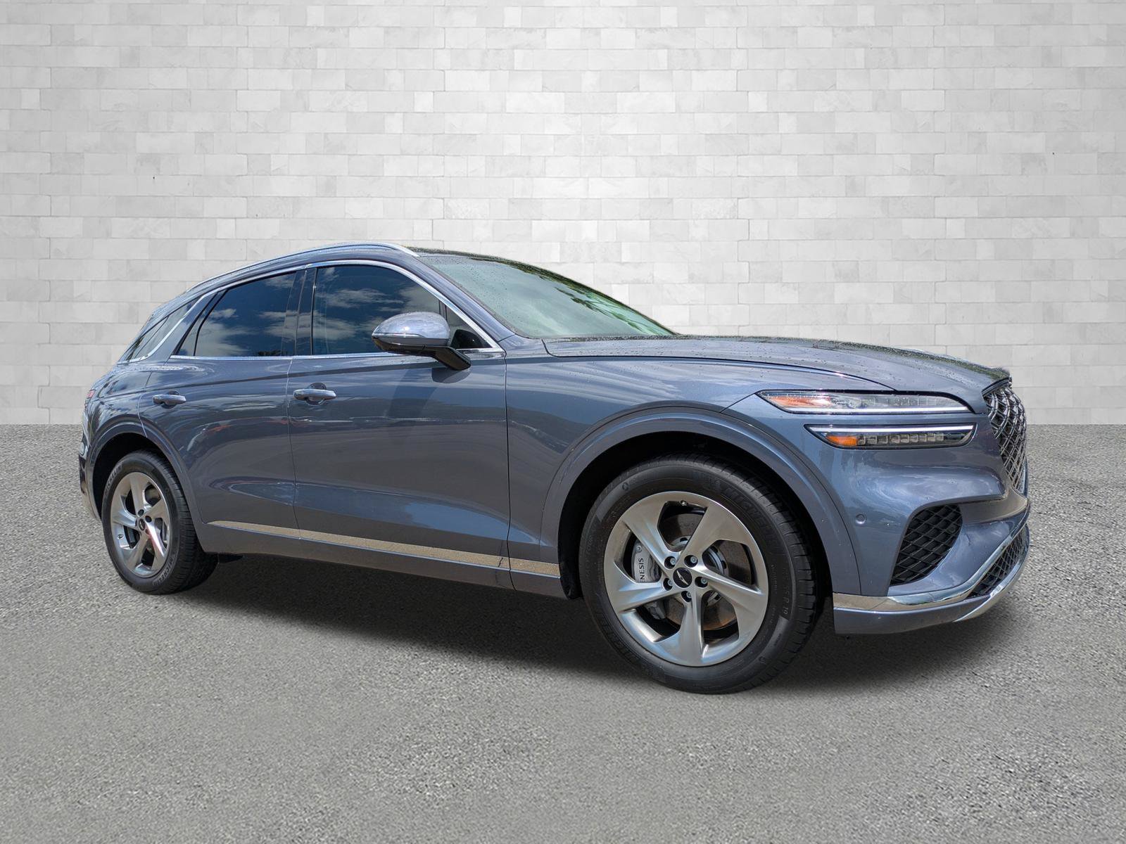 Certified 2026 Genesis GV70 2.5T Advanced AWD/4WD image 1