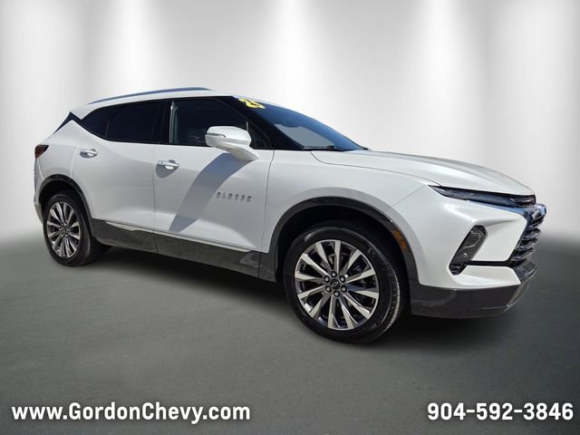 Used 2025 Chevrolet Blazer Premier w/ Driver Confidence II Package image 8