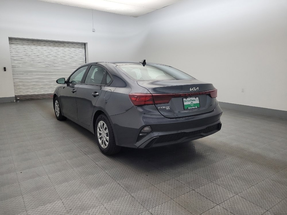 Used 2023 Kia Forte LX image 5