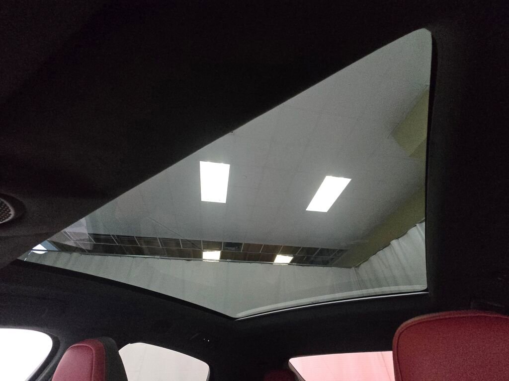 New 2026 Porsche Cayenne GTS image 48