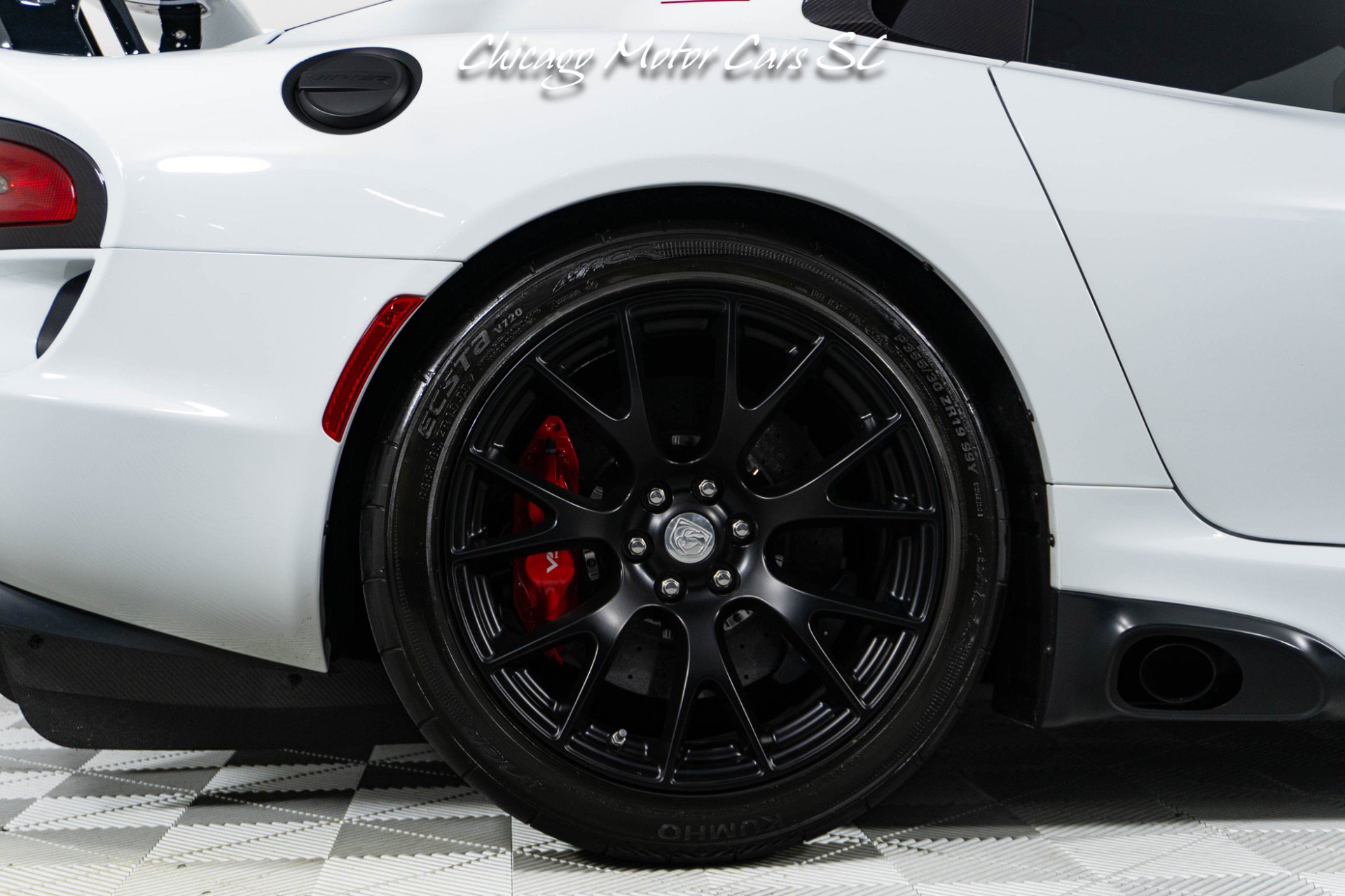 Used 2017 Dodge Viper GTC w/ ACR Package RWD image 13