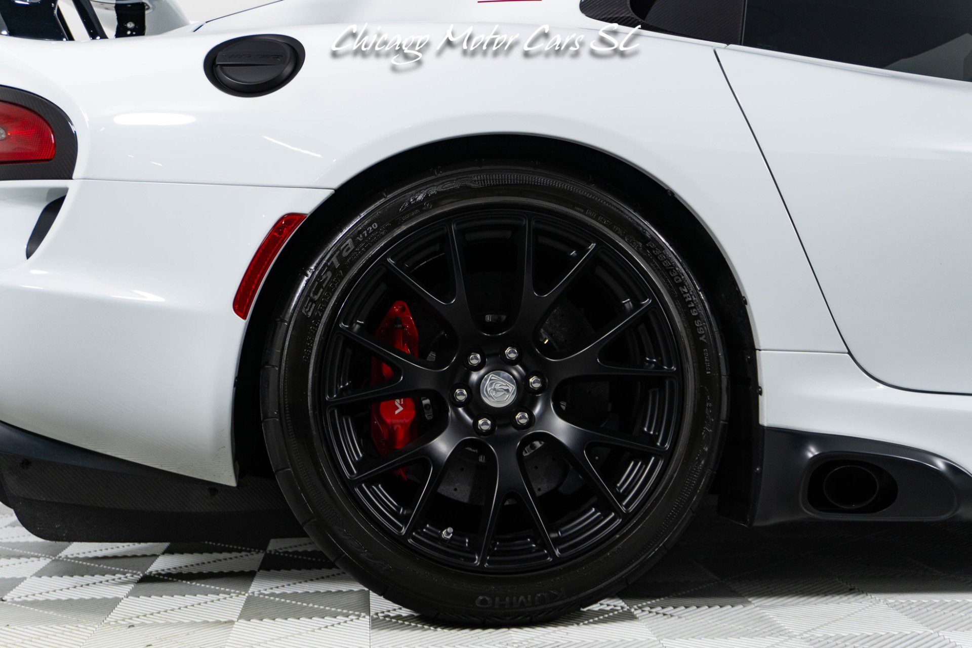 Used 2017 Dodge Viper GTC w/ ACR Package RWD image 13